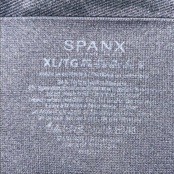 SPANX CAMO LEGGINGS - Picture 3 of 4